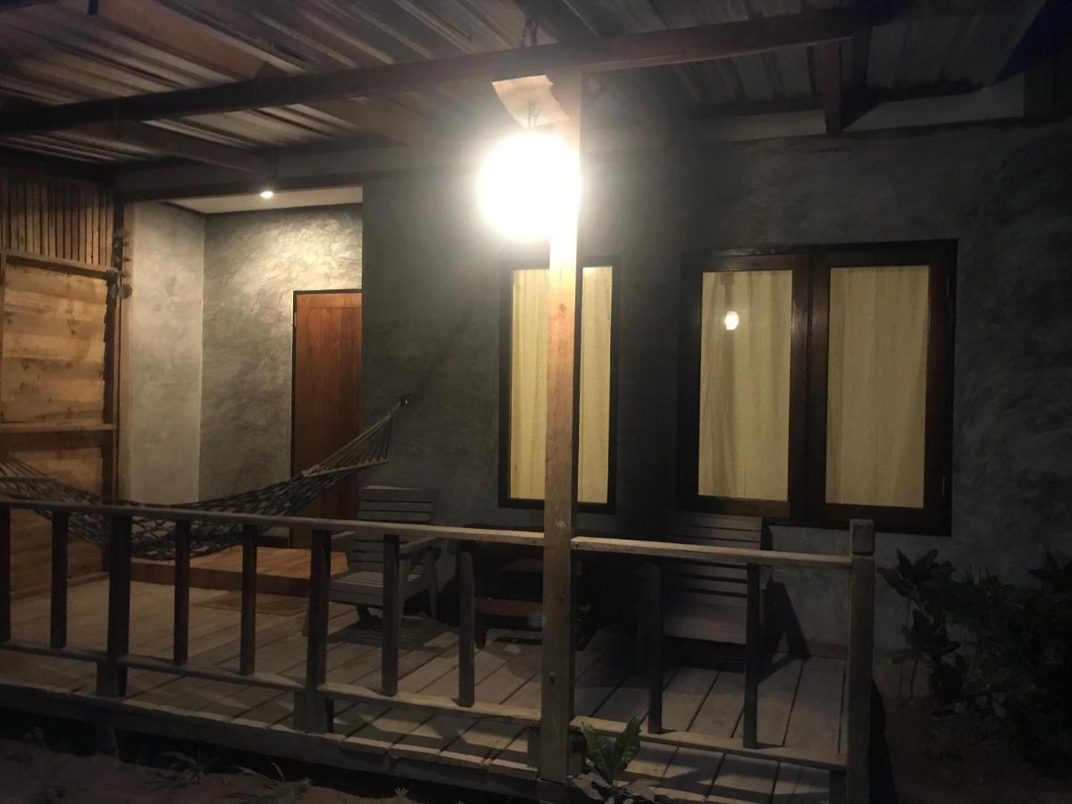 Himmapan Resort Koh Phayam Dış mekan fotoğraf